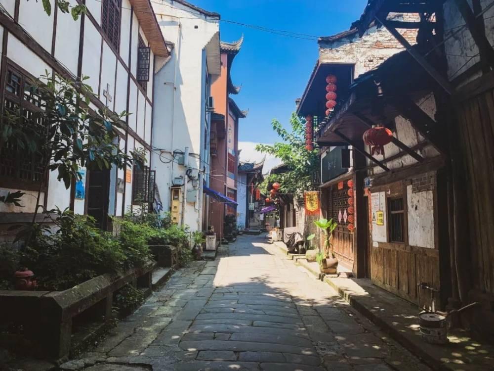 《小城故事多》4位男主结局：白浪逆袭，威廉遗憾